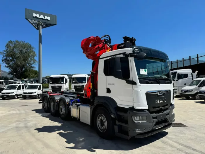 MAN TGS 32.480 BL CH 1+3 SCARRABILE+GRU