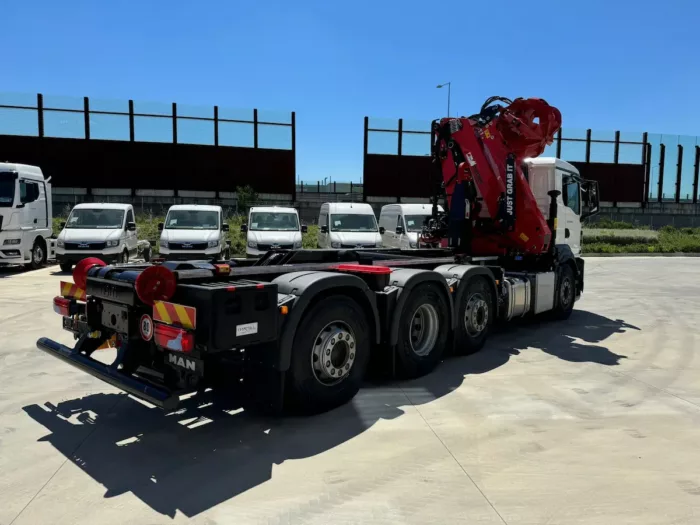 MAN TGS 32.480 BL CH 1+3 SCARRABILE+GRU - immagine 3