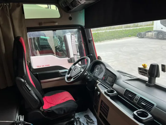 MAN TGX 18.500 XXL ADR - immagine 3