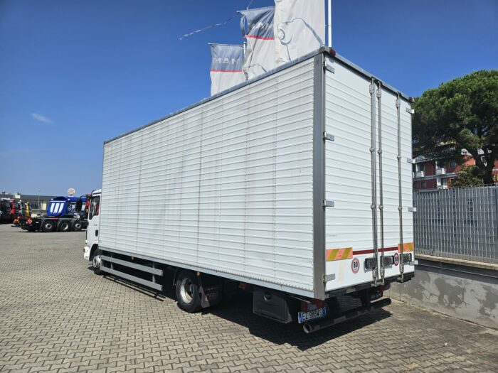 MAN TGL 8.250 - immagine 4