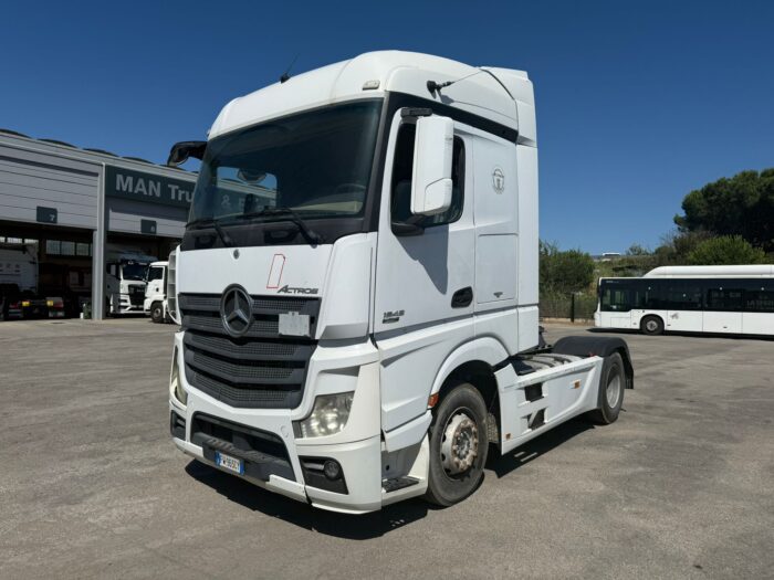 MERCEDES ACTROS 1845